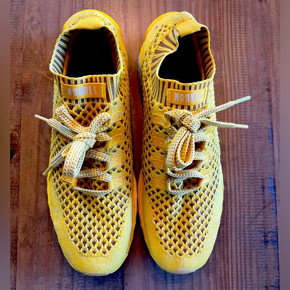 NoBull Runners - Like new